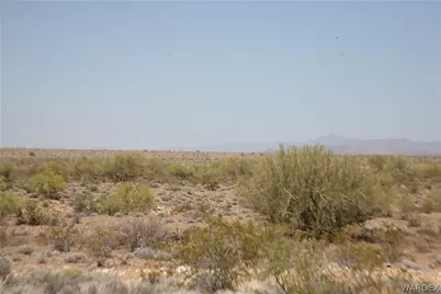 245-24-067A Lorton Drive, Yucca, AZ 86438 - Photo 27
