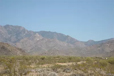 245-24-067A Lorton Drive, Yucca, AZ 86438 - Photo 5