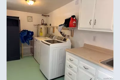 2030 Club Avenue, Kingman, AZ 86401 - Photo 11