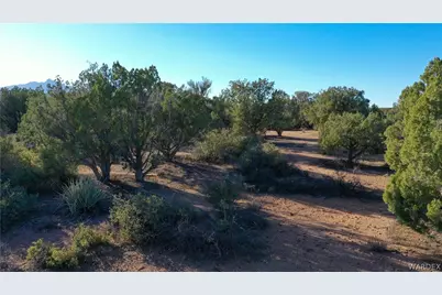 6 Acres Parcel 077 E Old Highway 93, Kingman, AZ 86401 - Photo 3