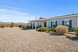 6015 W Collins Dr, Golden Valley, AZ 86413 - Photo 33