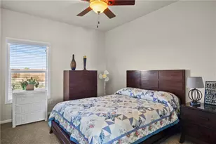 6015 W Collins Dr, Golden Valley, AZ 86413 - Photo 27