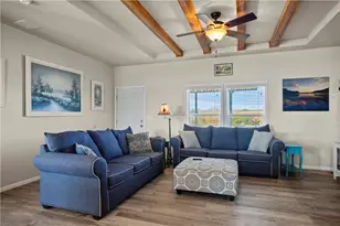 6015 W Collins Dr, Golden Valley, AZ 86413 - Photo 21