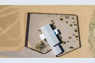 6015 W Collins Drive, Golden Valley, AZ 86413 - Photo 3