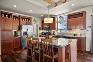 6015 W Collins Dr, Golden Valley, AZ 86413 - Photo 19