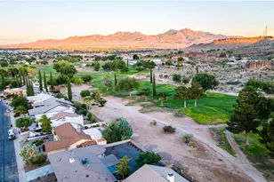 390 Greenway Dr, Kingman, AZ 86401 - Photo 9