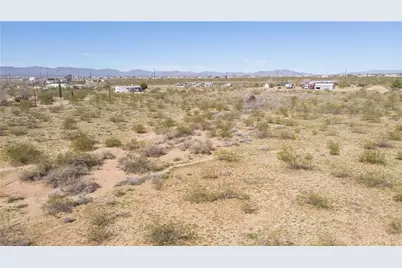 306-25-014L S Hassayampa Road, Golden Valley, AZ 86413 - Photo 11