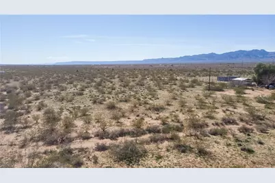 014L S Hassayampa Road, Golden Valley, AZ 86413 - Photo 13