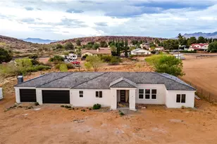 2250 Eastern St, Kingman, AZ 86401 - Photo 3