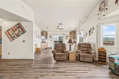 1649 Alta Vista Road, Bullhead City, AZ 86442 - Photo 11