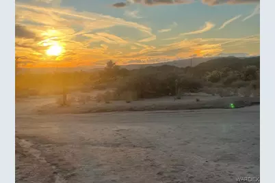 Lot 16 S Douglas, Yucca, AZ 86438 - Photo 9