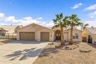 1966 E Pyramid Lake Pl, Fort Mohave, AZ 86426 - Photo 1