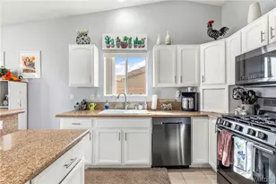 1966 E Pyramid Lake Pl, Fort Mohave, AZ 86426 - Photo 15