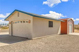 5800 W Crystal Dr, Golden Valley, AZ 86413 - Photo 41