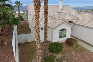 5075 S Emerald River Dr, Fort Mohave, AZ 86426 - Photo 3