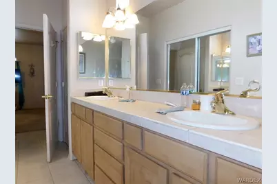 5075 S Emerald River Drive, Fort Mohave, AZ 86426 - Photo 15