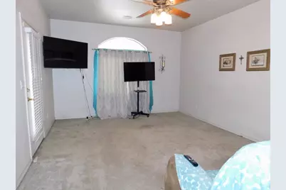 5075 S Emerald River Drive, Fort Mohave, AZ 86426 - Photo 13