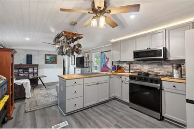 1985 Surf and Sand Drive, Bullhead City, AZ 86442 - Photo 13