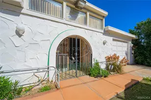 1049 Terrace Dr, Bullhead City, AZ 86442 - Photo 5