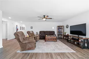 27 Augusta Dr, Mohave Valley, AZ 86440 - Photo 9