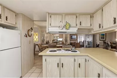 623 E Clearview Dr Drive, Mohave Valley, AZ 86440 - Photo 37