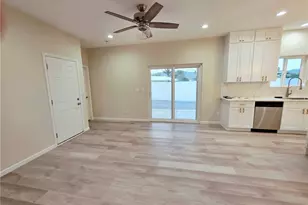 1379 Winkler Ln, Bullhead City, AZ 86442 - Photo 9