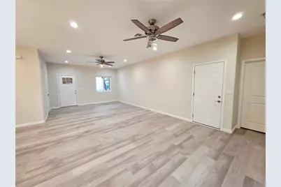 1379 Winkler Lane, Bullhead City, AZ 86442 - Photo 7