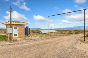 5680 S Pima Rd, Golden Valley, AZ 86413 - Photo 77