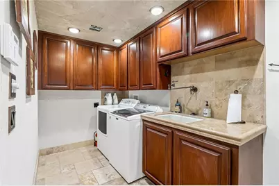 2605 Camino Del Rio, Bullhead City, AZ 86442 - Photo 23