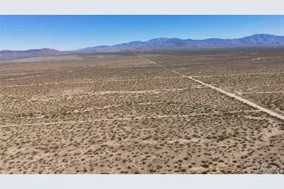 3397 S Signal Road, Golden Valley, AZ 86413 - Photo 43