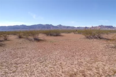 3397 S Signal Road, Golden Valley, AZ 86413 - Photo 13