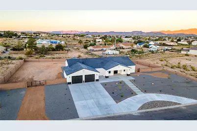 2393 Iroquois Drive, Kingman, AZ 86401 - Photo 5