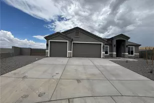 3688 Wheatland Ave, Kingman, AZ 86409 - Photo 1