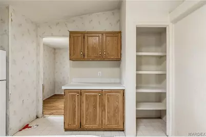 2389 Castle Rock Circle, Bullhead City, AZ 86442 - Photo 15