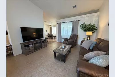 2416 N Ridge Avenue, Bullhead City, AZ 86429 - Photo 11