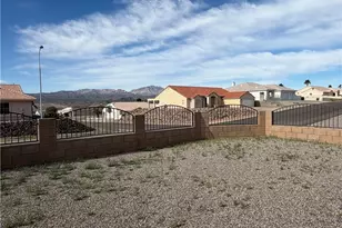 2416 N Ridge Ave, Bullhead City, AZ 86429 - Photo 7