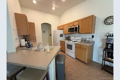 2416 N Ridge Avenue, Bullhead City, AZ 86429 - Photo 13