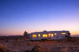 13811 S Alan Rd, Yucca, AZ 86438 - Photo 1