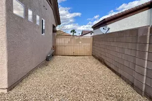 2336 Brookfield Dr, Bullhead City, AZ 86442 - Photo 7