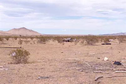 11256 N Florence Road, Dolan Springs, AZ 86441 - Photo 15