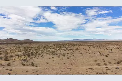 11256 N Florence Road, Dolan Springs, AZ 86441 - Photo 29