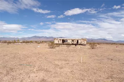 11256 N Florence Road, Dolan Springs, AZ 86441 - Photo 23