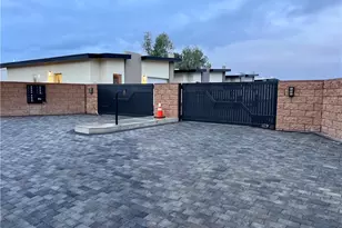 370 Riverfront Dr, Bullhead City, AZ 86442 - Photo 17