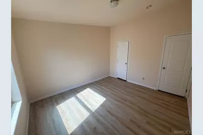 3018 E Carver Avenue, Kingman, AZ 86409 - Photo 9