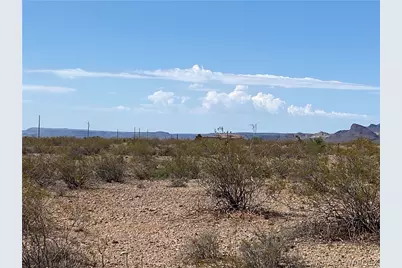 3597 S Jade Road, Golden Valley, AZ 86413 - Photo 9