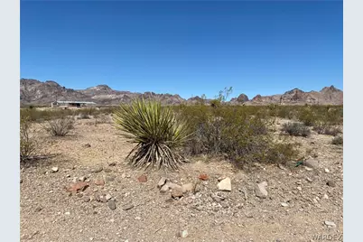 3597 S Jade Road, Golden Valley, AZ 86413 - Photo 1