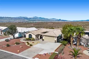 2418 Juneberry Cir, Bullhead City, AZ 86442 - Photo 3