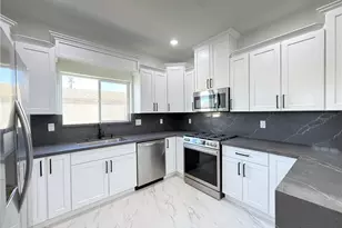 2111 Bermuda Dr, Bullhead City, AZ 86442 - Photo 7