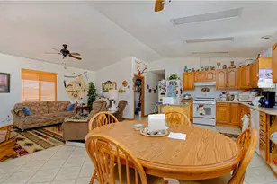 49544 Turquoise Avenue, Quartzsite, AZ 85346 - Photo 7