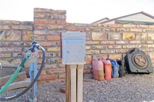 49544 Turquoise Avenue, Quartzsite, AZ 85346 - Photo 37